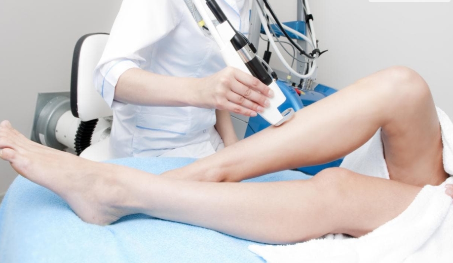 Лазерная эпиляция — кому подходит, плюсы и минусы процедуры, рекомендации по уходу после